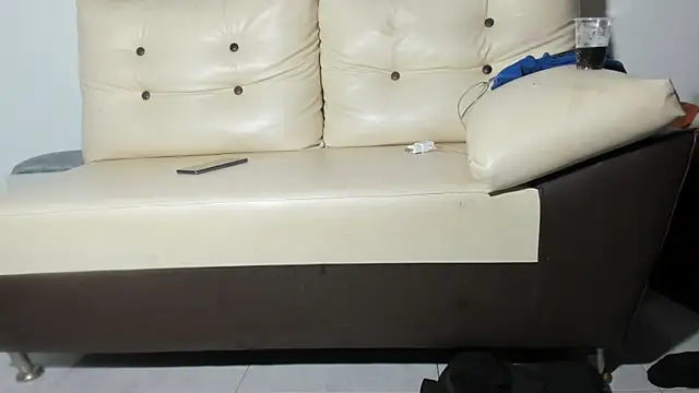 Snapshot of mycolection_girls chatting on 14, 12, 2025 mycolection girls online show from 14, 12, 2025