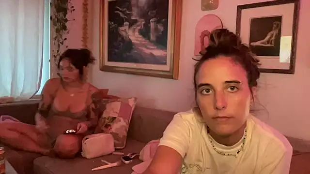 Snapshot of lill_daddysgirl chatting on 4, 5, 2026 lill daddysgirl online show from 4, 5, 2026