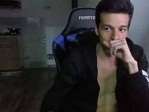 calkestis12 online show from 17, 12, 2025