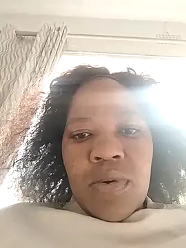 CaramelBoootie online show from 6, 11, 2025