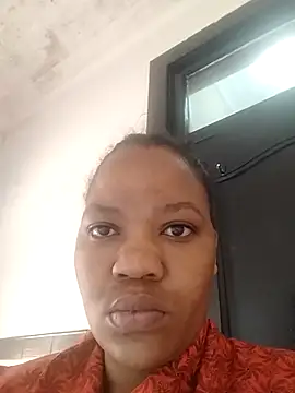 CaramelBoootie online show from 3, 12, 2025