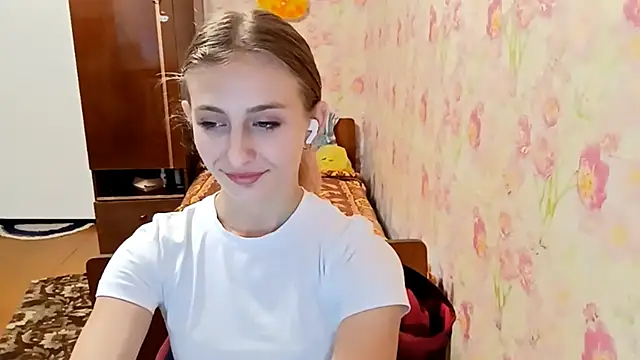 Snapshot of AmeliLia chatting on 16, 10, 2025 AmeliLia online show from 16, 10, 2025