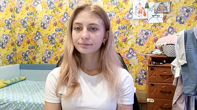 Snapshot of AmeliLia chatting on 24, 10, 2025 AmeliLia online show from 24, 10, 2025