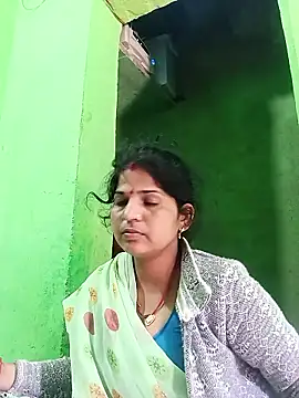 Karishma cute online show from 13, 1, 2026