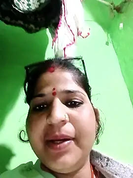 Karishma cute online show from 16, 1, 2026