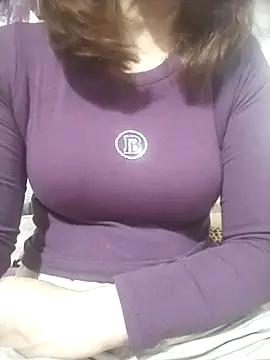 YiyinLy online show from 20, 12, 2025