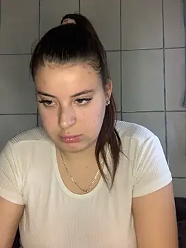 MiraCastellon online show from 27, 11, 2025