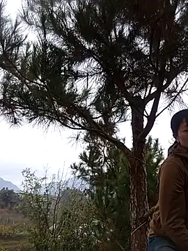 siusiu-00 online show from 17, 12, 2025