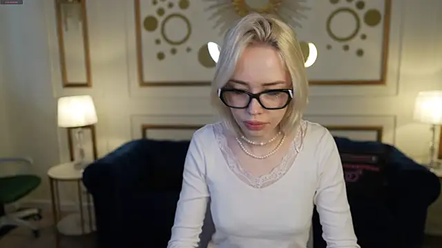 Jessica start online show from 24, 11, 2025