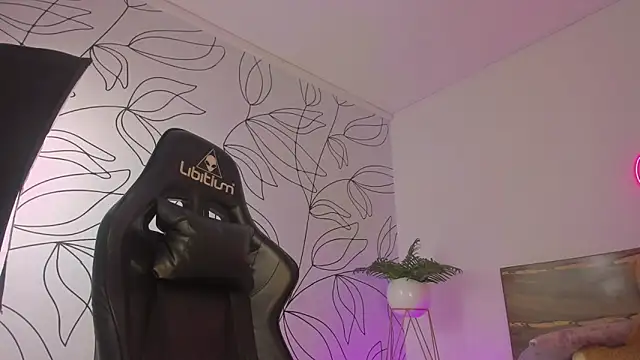 merida 06 online show from 17, 10, 2025