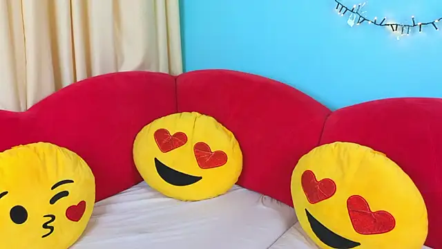 Snapshot of Soft_Lilly chatting on 24, 2, 2026 Soft Lilly online show from 24, 2, 2026