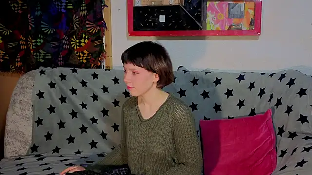 Snapshot of ReincarnatedAngel chatting on 20, 10, 2025 ReincarnatedAngel online show from 20, 10, 2025