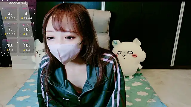 Snapshot of MIZUHO_05 chatting on 19, 11, 2025 MIZUHO 05 online show from 19, 11, 2025