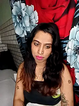 Snapshot of Darling_Annie chatting on 4, 11, 2025 Darling Annie online show from 4, 11, 2025