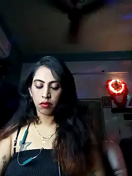 Snapshot of Darling_Annie chatting on 4, 12, 2025 Darling Annie online show from 4, 12, 2025