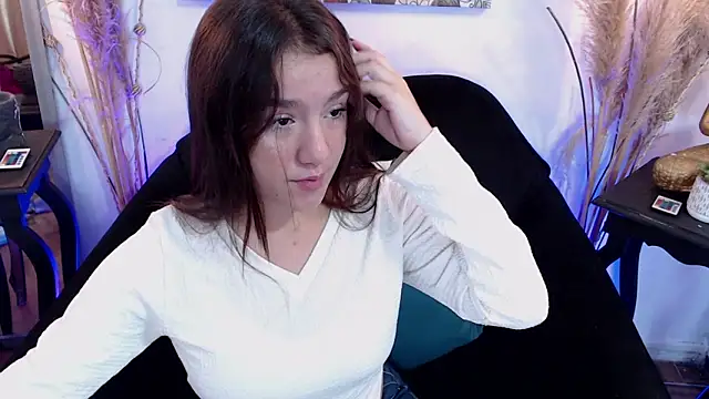 ZharaGag on u online show from 2, 11, 2025