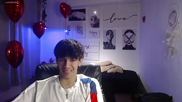 AmethystShadow17 online show from 19, 2, 2026