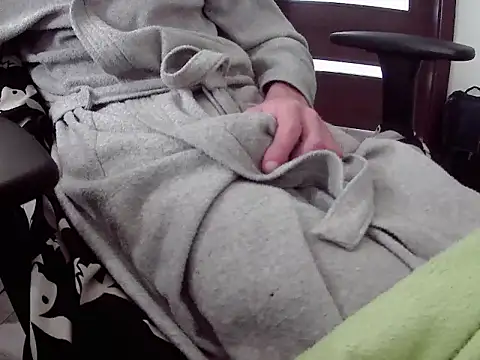 Snapshot of Batboy94 chatting on 2, 11, 2025 Batboy94 online show from 2, 11, 2025