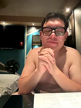 Snapshot of AlexRZ93 chatting on 3, 11, 2025 AlexRZ93 online show from 3, 11, 2025