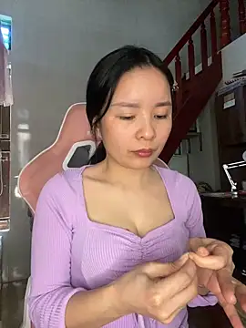 Listen-ly online show from 30, 11, 2025