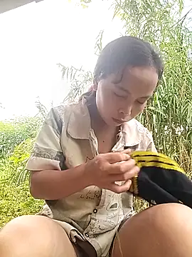 Nguyet2k4 online show from 17, 10, 2025