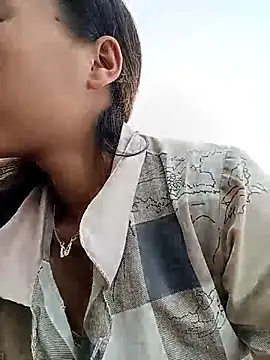 Nguyet2k4 online show from 12, 11, 2025