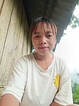 Snapshot of Nguyet2k4 chatting on 5, 6, 2026 Nguyet2k4 online show from 5, 6, 2026