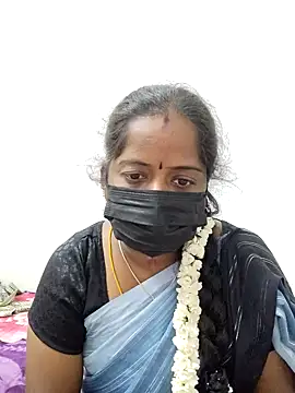 Snapshot of Tamil_Ponnu_Riya chatting on 14, 10, 2025 Tamil Ponnu Riya online show from 14, 10, 2025
