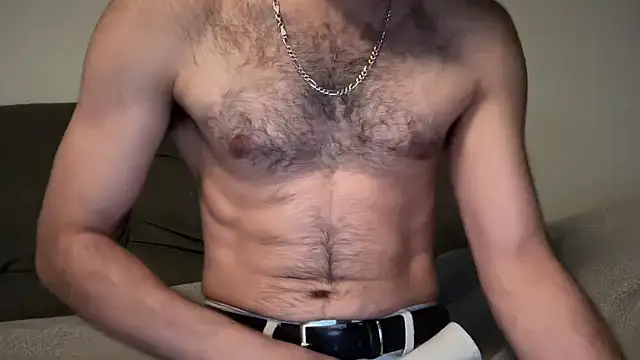 Snapshot of yournextguy chatting on 15, 6, 2026 yournextguy online show from 15, 6, 2026