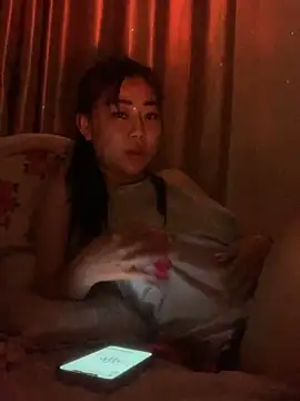 Snapshot of Your_hope77 chatting on 18, 11, 2025 Your hope77 online show from 18, 11, 2025