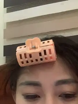 Snapshot of Your_hope77 chatting on 2, 12, 2025 Your hope77 online show from 2, 12, 2025