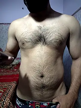 Snapshot of imyoungboymay chatting on 13, 11, 2025 imyoungboymay online show from 13, 11, 2025