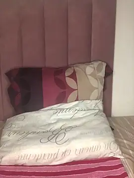 Bubbles156 online show from 2, 3, 2026