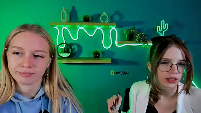 lulu fly  online show from 14, 11, 2025