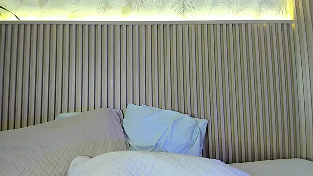 Snapshot of I_karly chatting on 21, 11, 2025 I karly online show from 21, 11, 2025