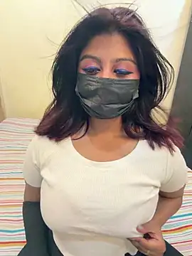 Snapshot of payal_mittal chatting on 28, 4, 2026 payal mittal online show from 28, 4, 2026