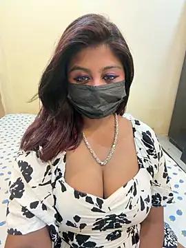Snapshot of payal_mittal chatting on 11, 5, 2026 payal mittal online show from 11, 5, 2026