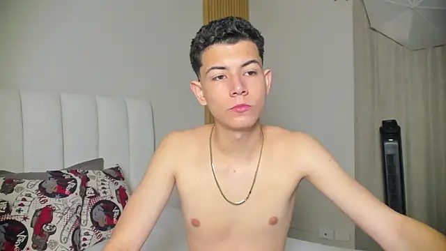 Snapshot of FireGuy_99 chatting on 13, 11, 2025 FireGuy 99 online show from 13, 11, 2025