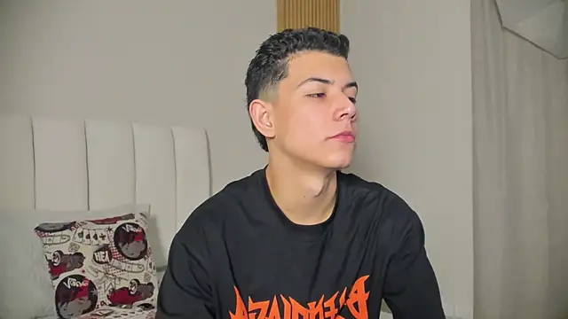 Snapshot of FireGuy_99 chatting on 5, 12, 2025 FireGuy 99 online show from 5, 12, 2025