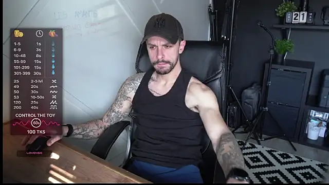 monsieurguitsxxx online show from 26, 2, 2026