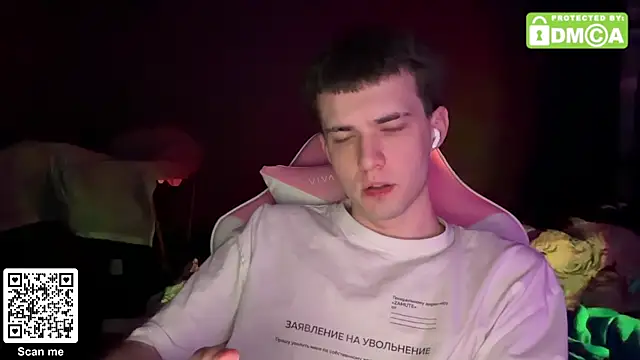 Snapshot of twinkbuldge chatting on 20, 11, 2025 twinkbuldge online show from 20, 11, 2025