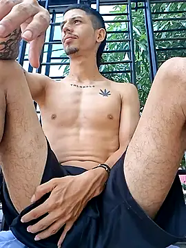 Snapshot of Luciferinthestreet chatting on 22, 10, 2025 Luciferinthestreet online show from 22, 10, 2025