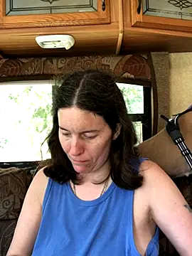 Snapshot of JT83FL chatting on 20, 10, 2025 JT83FL online show from 20, 10, 2025