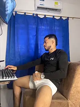 Kylian Alessandro online show from 11, 11, 2025