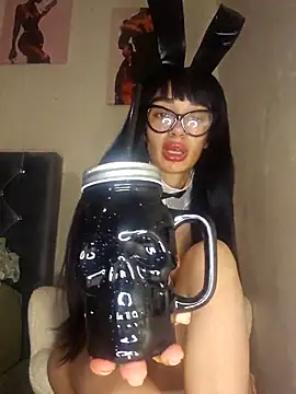 LucyMiax online show from 31, 10, 2025