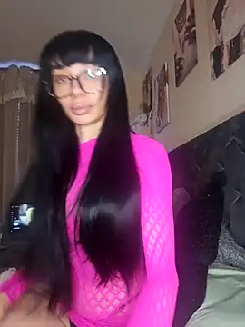 Snapshot of LucyMiax chatting on 5, 2, 2026 LucyMiax online show from 5, 2, 2026