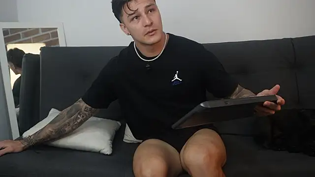 Dominick walker online show from 1, 2, 2026