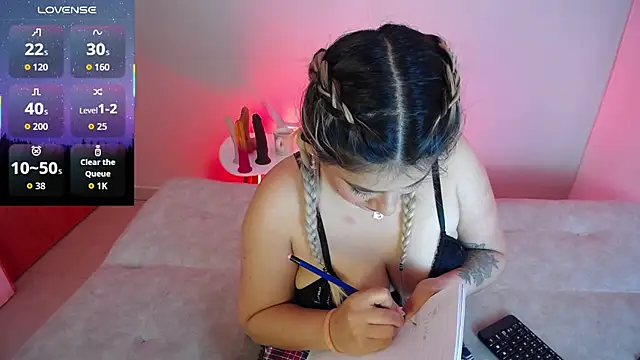 Sweet Bella Valery online show from 21, 12, 2025