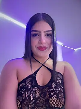 Snapshot of Lucianacuoper chatting on 29, 10, 2025 Lucianacuoper online show from 29, 10, 2025