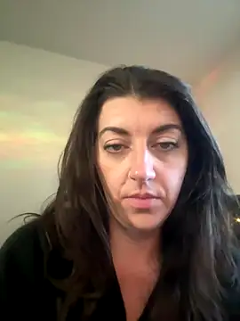 Snapshot of Bambieyez4 chatting on 16, 10, 2025 Bambieyez4 online show from 16, 10, 2025